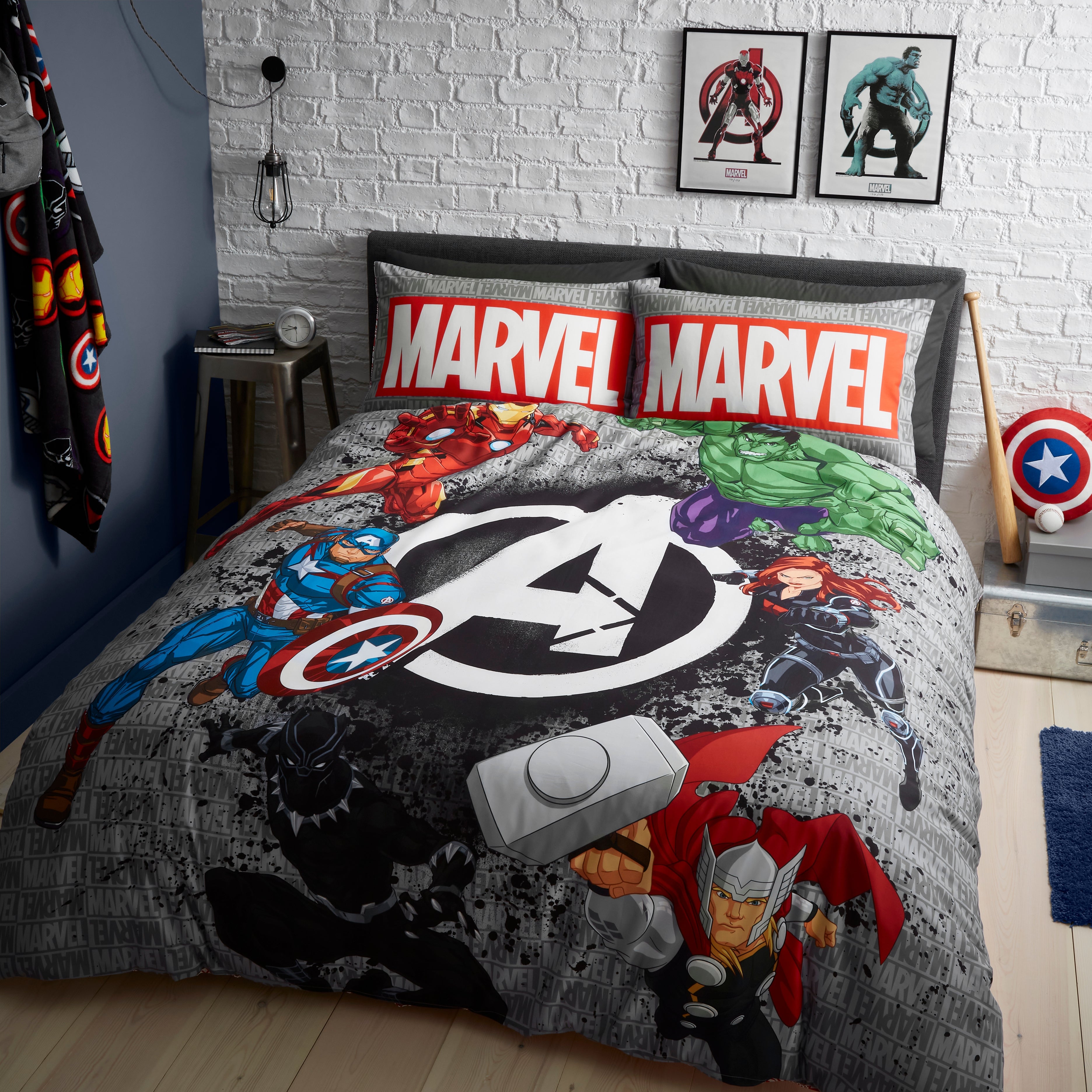 Marvel Avengers 100 Cotton Duvet Cover And Pillowcase Set Grey