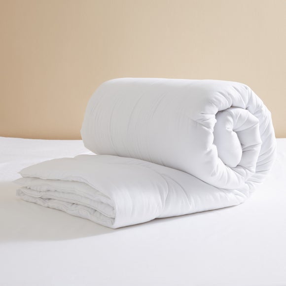 Dunelm shop feather duvet