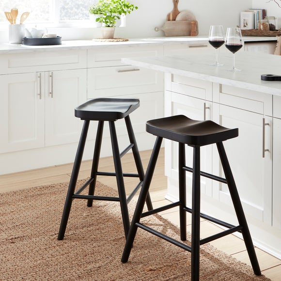 black and oak bar stools