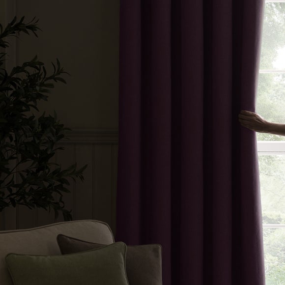 Carousel navigation image position 6 of 10