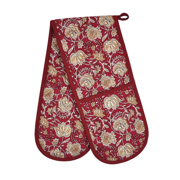 dunelm oven gloves and tea towels