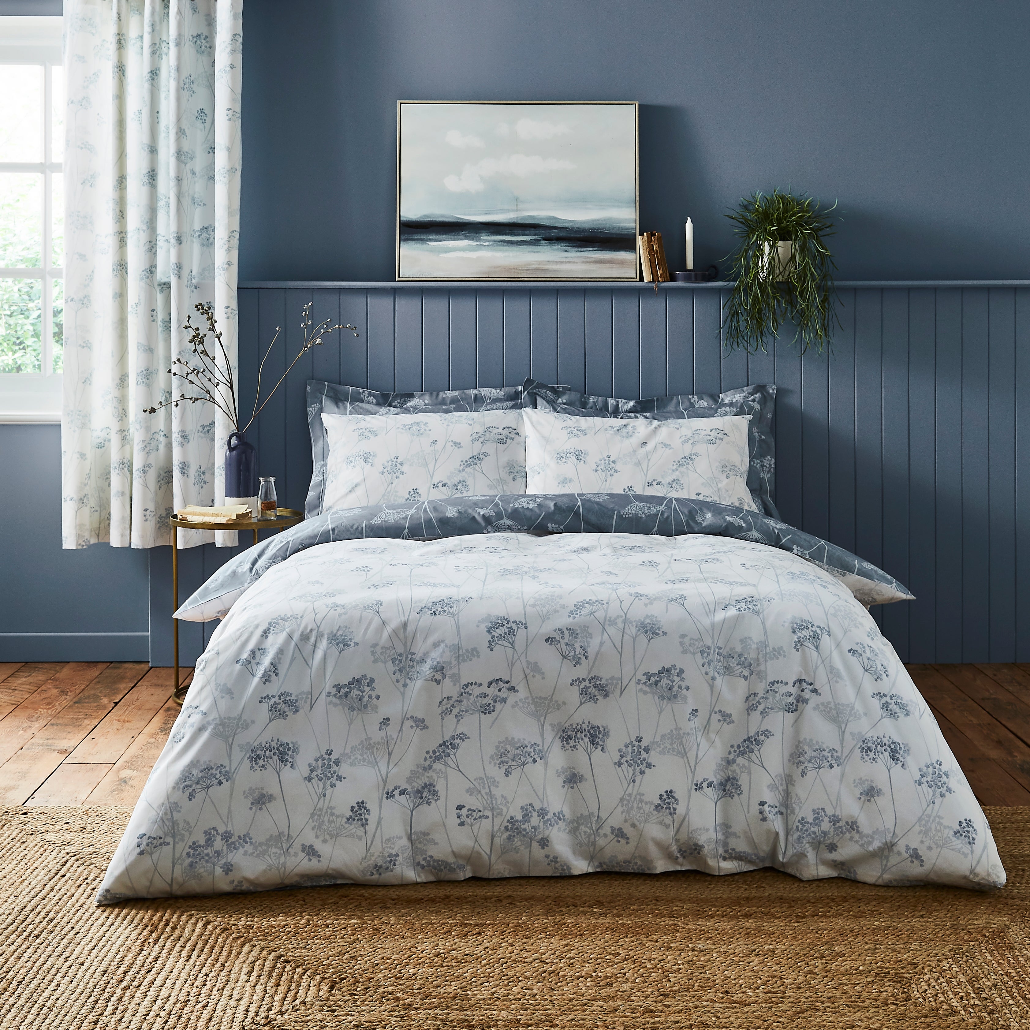 Cow Parsley Duvet Cover And Pillowcase Set Bluewhite