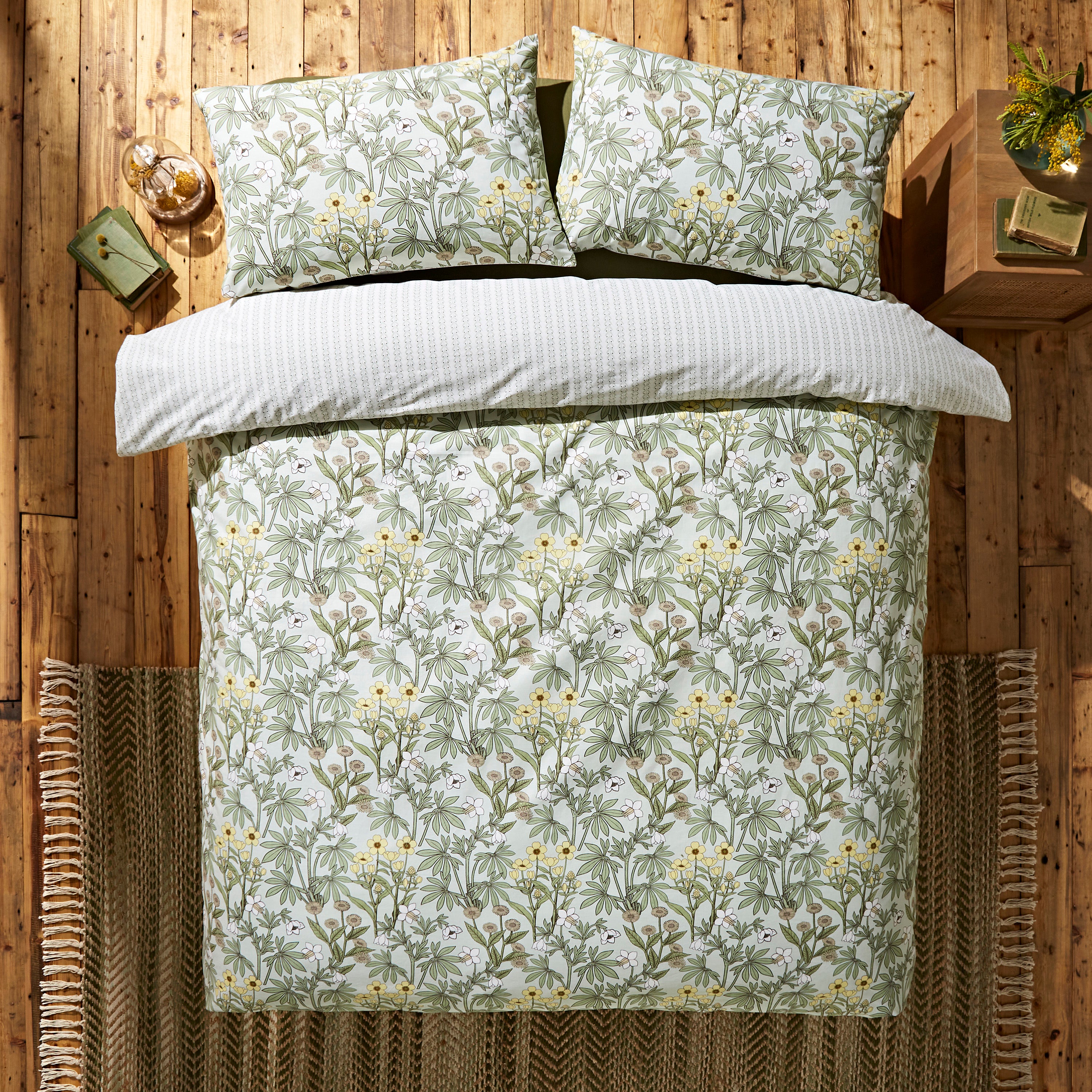 Meadow Green 100 Cotton Duvet Cover And Pillowcase Set Green