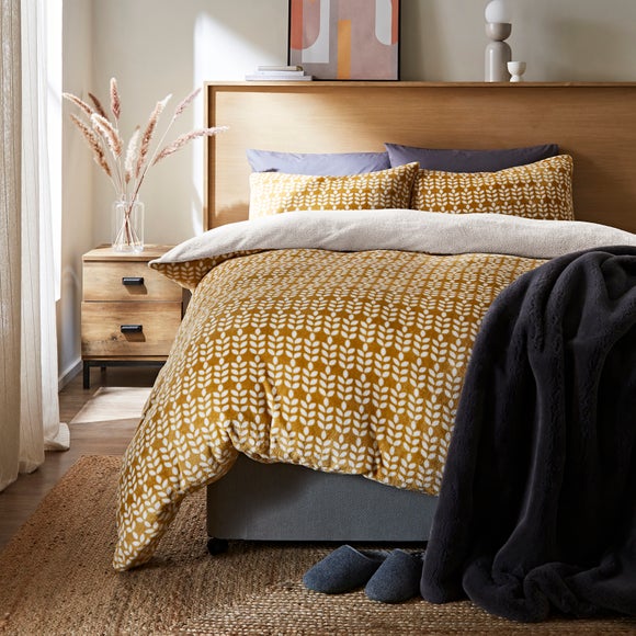 dunelm fleece bedding