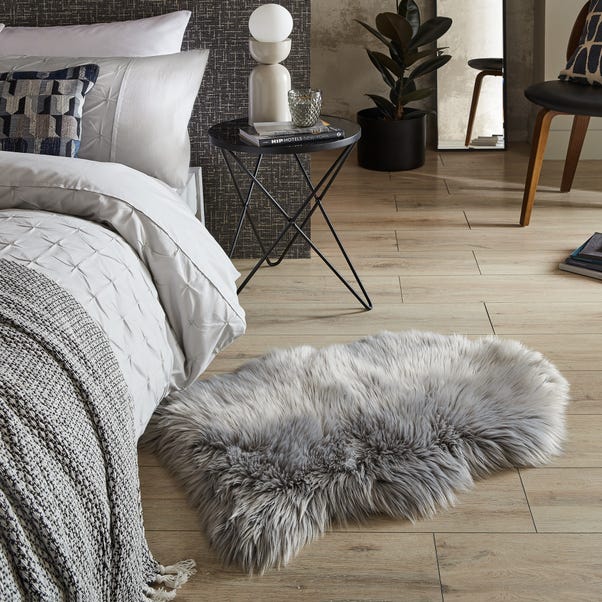 Tipped Faux Fur Pelt Rug Grey undefined