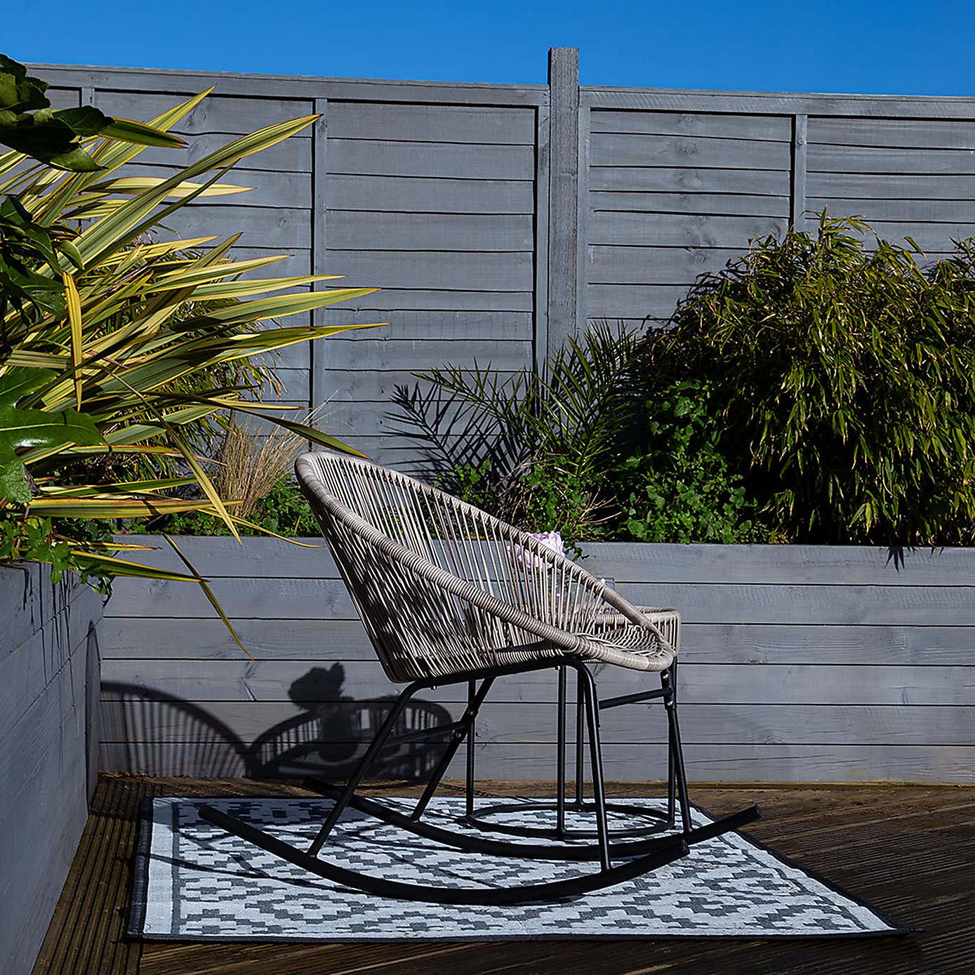 Carousel zoom image position 4 of 4