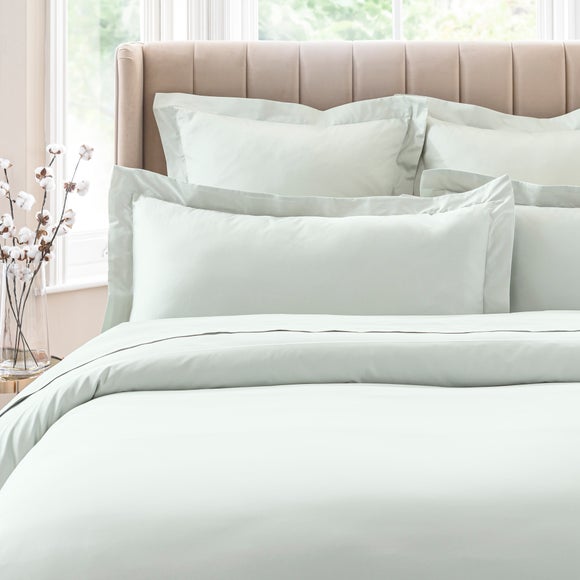 Dorma 300 Thread Count 100 Cotton Sateen Plain Kingsize Oxford