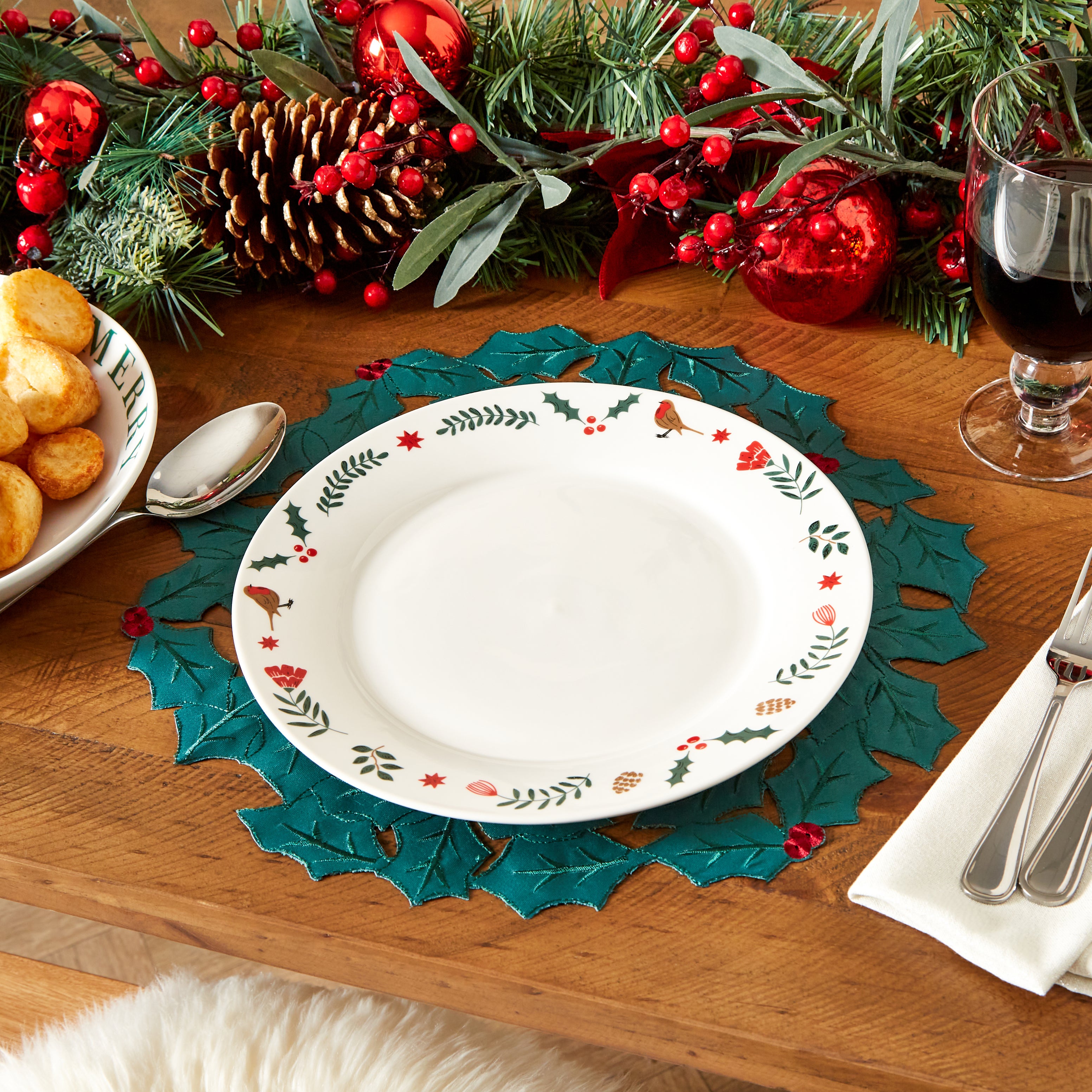 Christmas Kitchenware | Dunelm