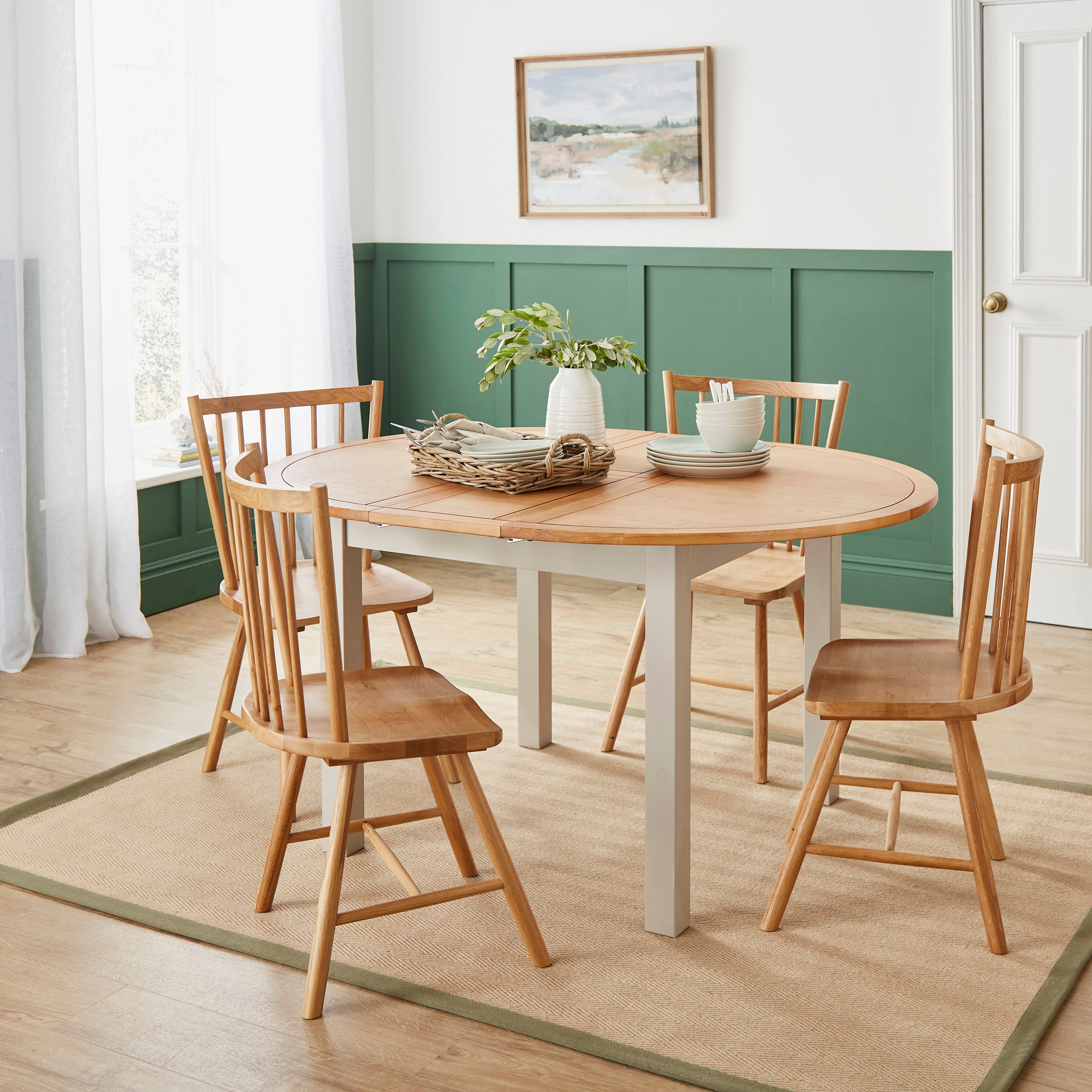 Clifford 4-6 Seater Oval Extendable Dining Table