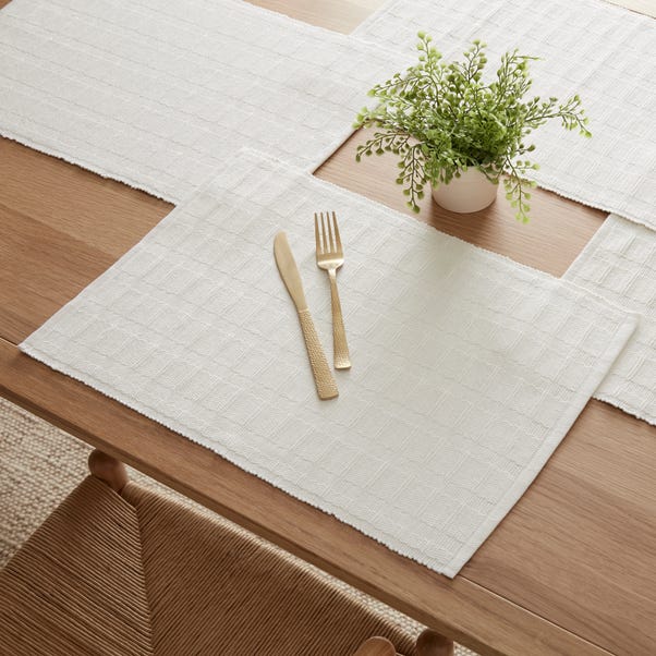 White Cotton Placemat image 1 of 3