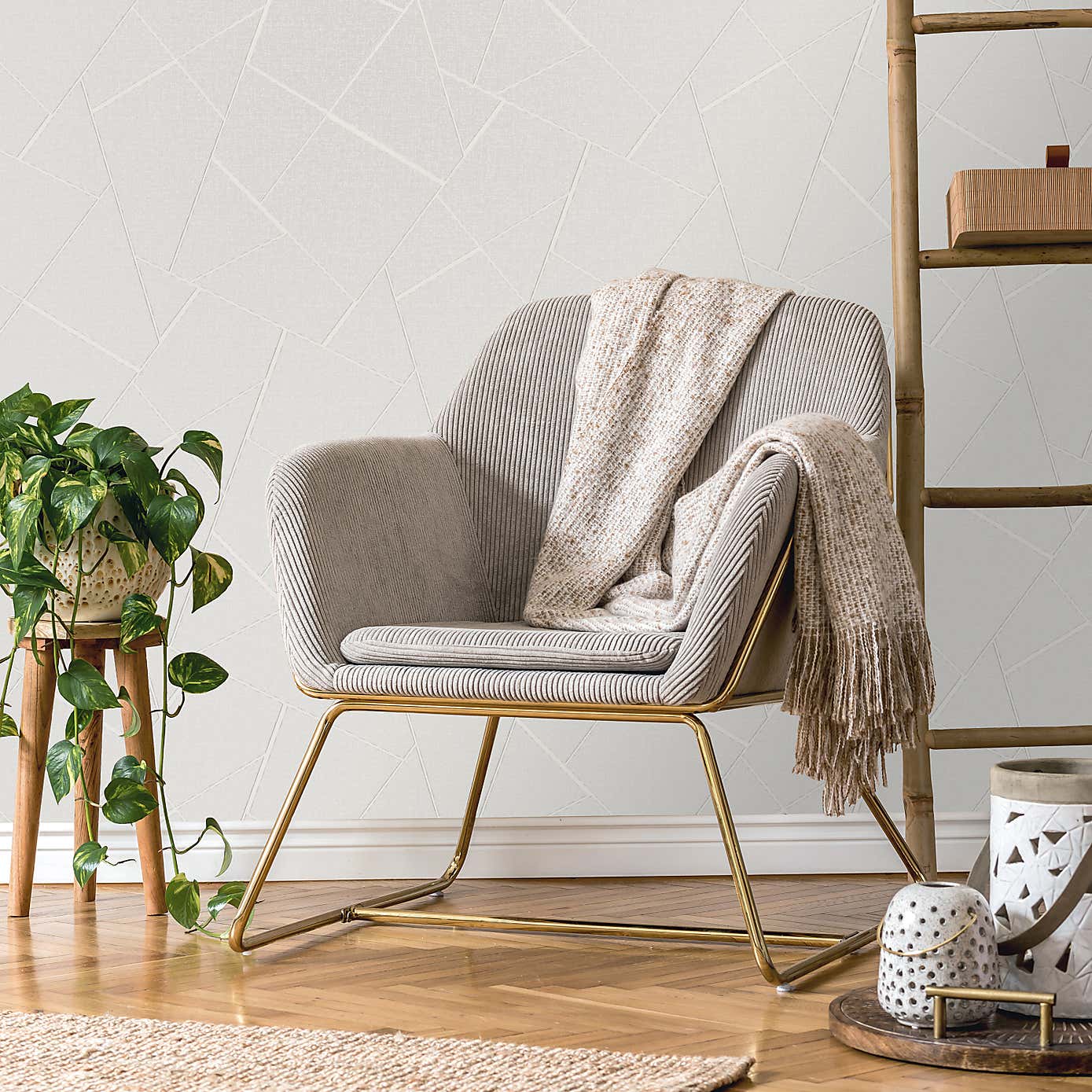 Carousel zoom image position 6 of 7