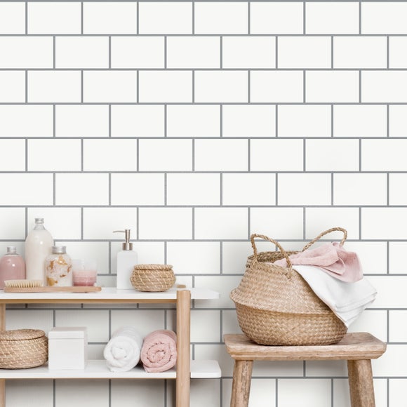Crown Metro Tile Wallpaper