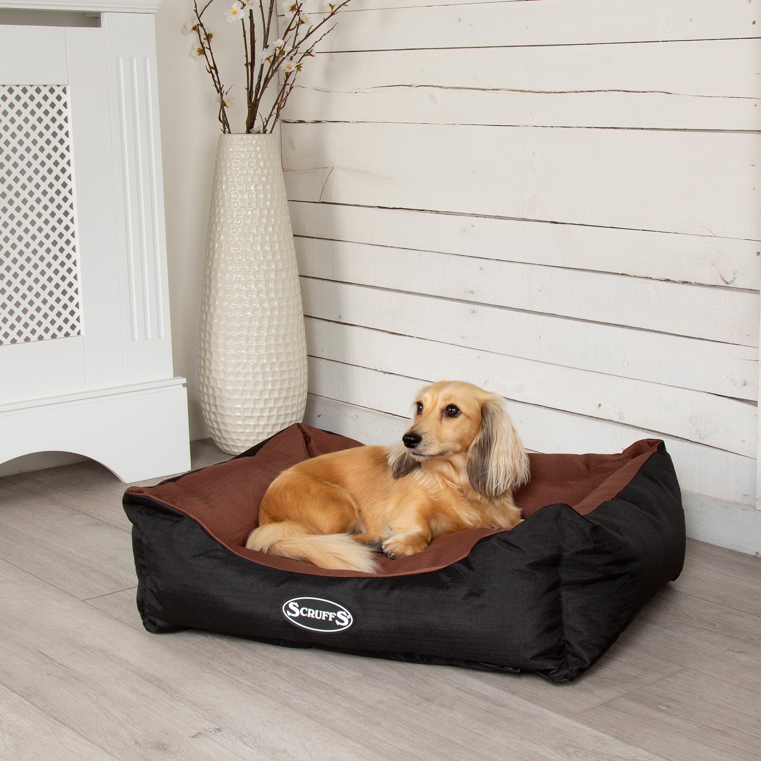 Scruffs Pet Expedition Box Bed Brown
