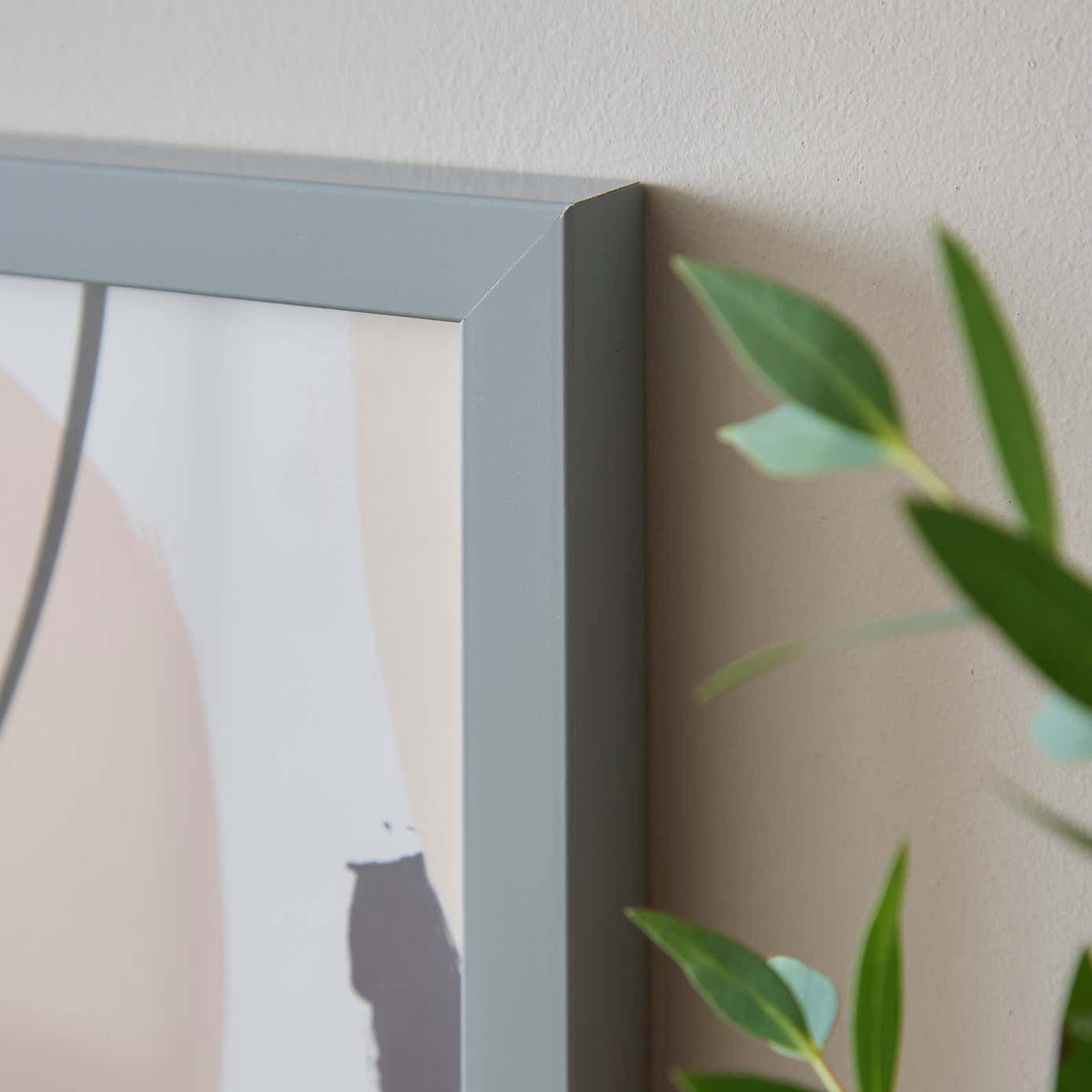 Carousel zoom image position 2 of 2