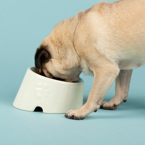 Carousel navigation image position 2 of 3