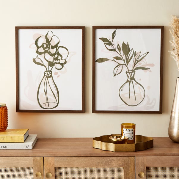 Set of 2 Flower Vase Framed Prints Oak (Brown)