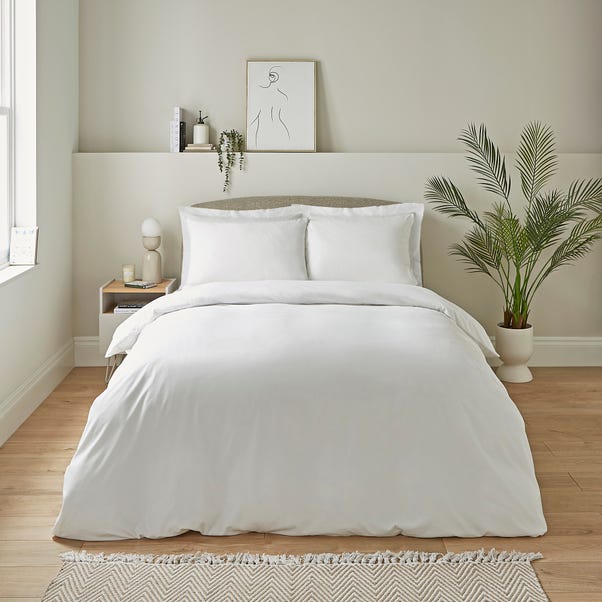 Super Soft Plain White Duvet Cover and Pillowcase Set  undefined