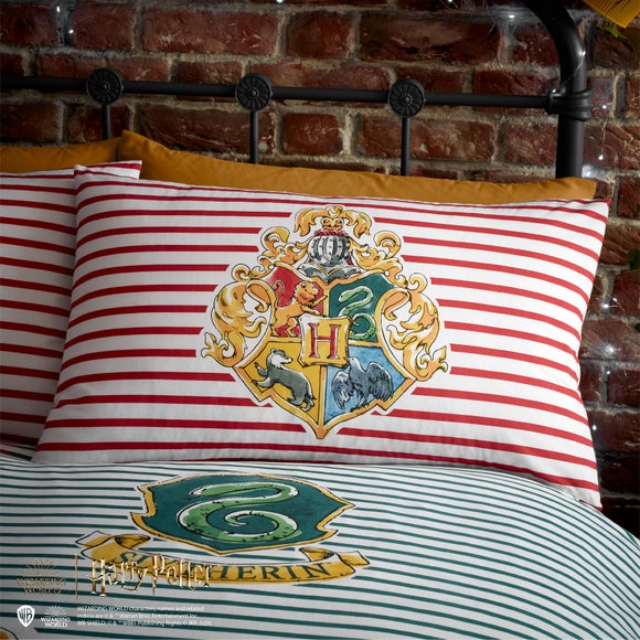 Harry Potter Houses Duvet Cover and Pillowcase Set Dunelm