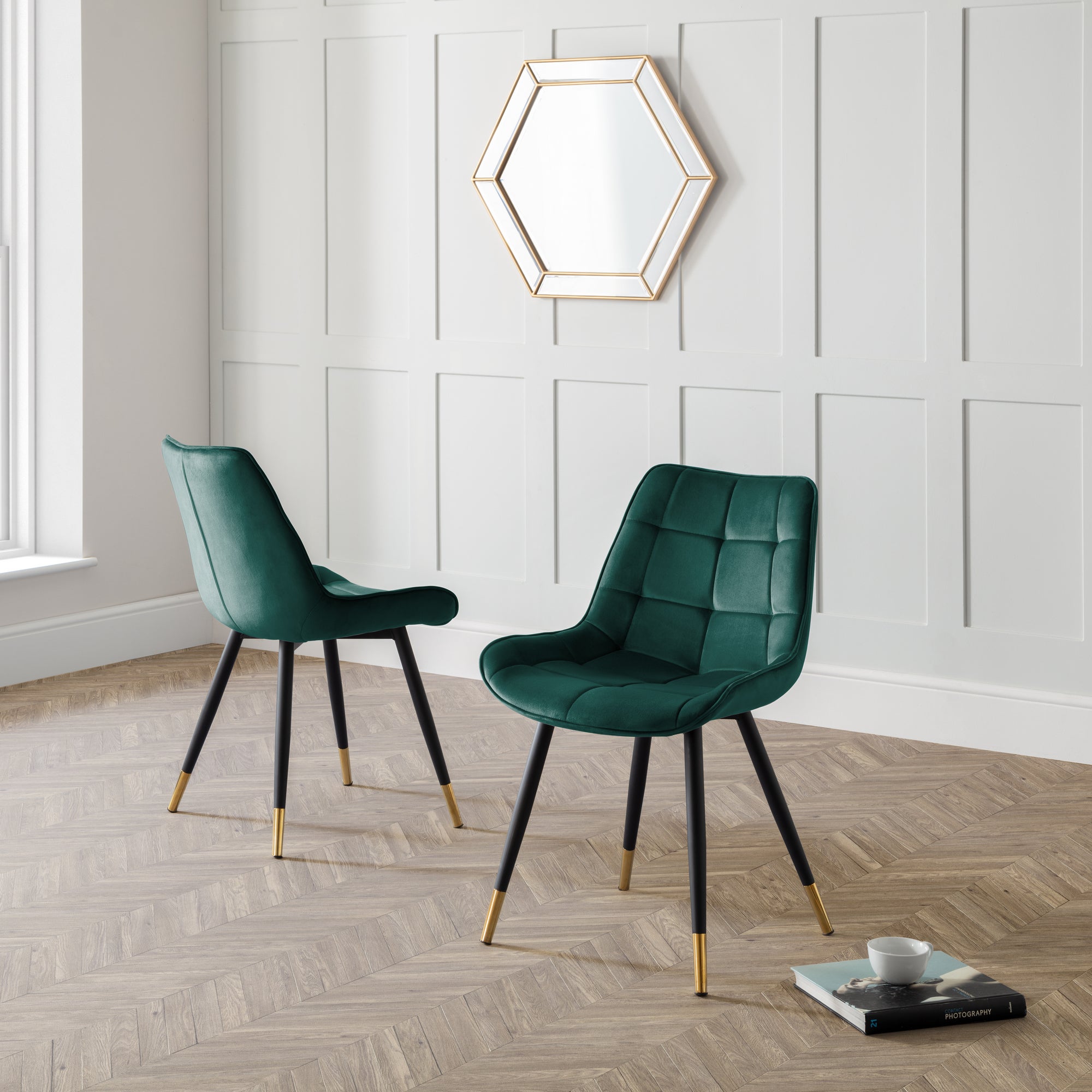 Hadid Set Of 2 Dining Chairs Velvet Green