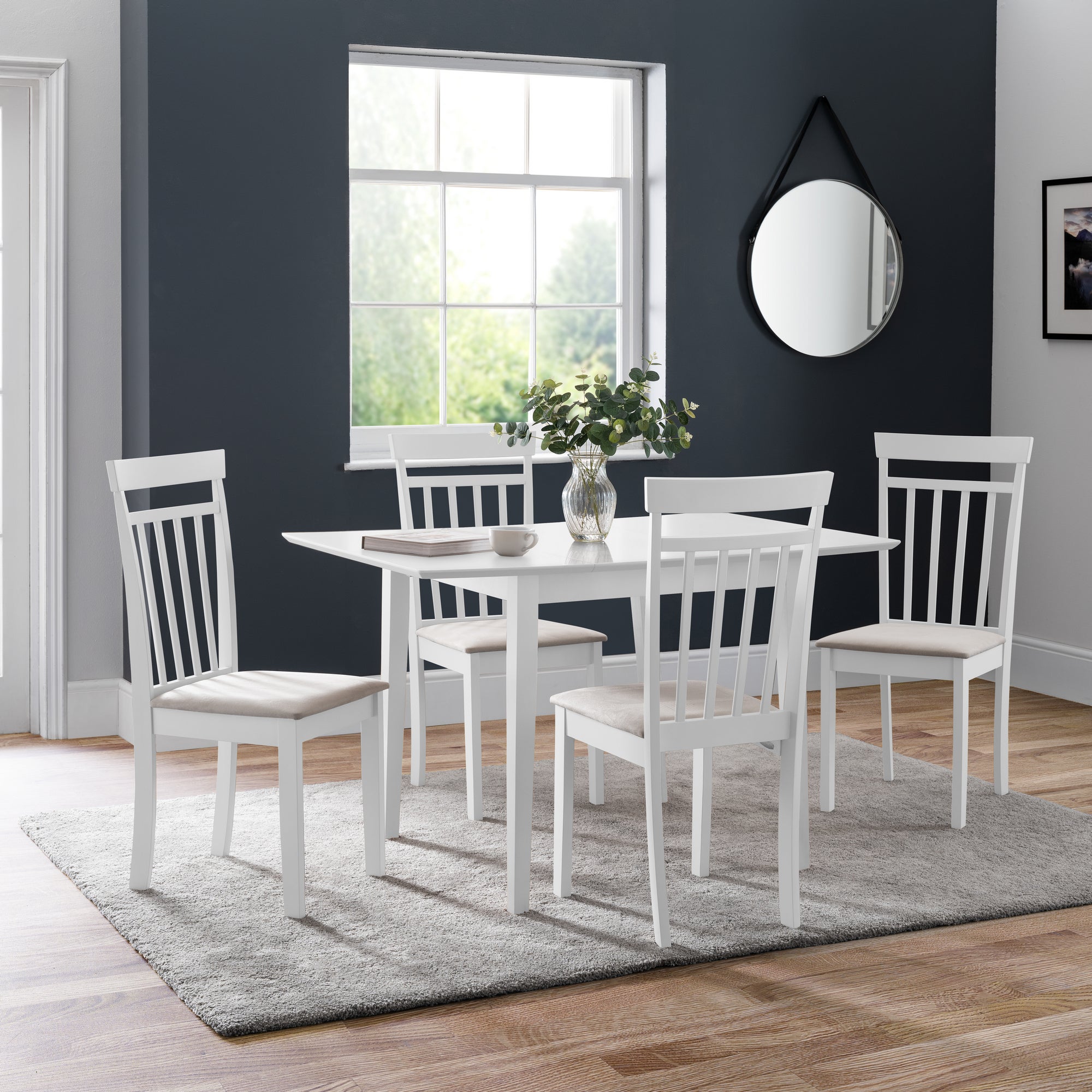 Rufford Dining Table with 4 Coast Chairs White