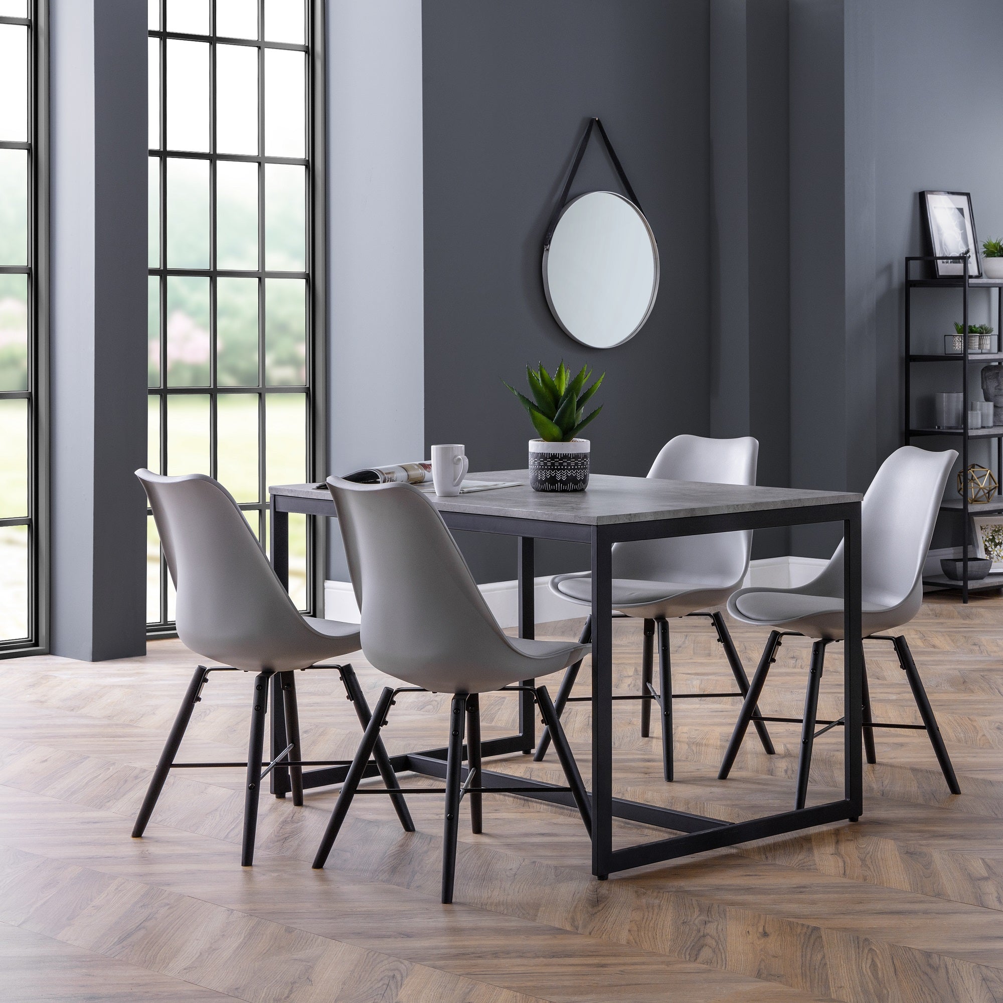 Staten Rectangular Dining Table with 4 Kari Chairs