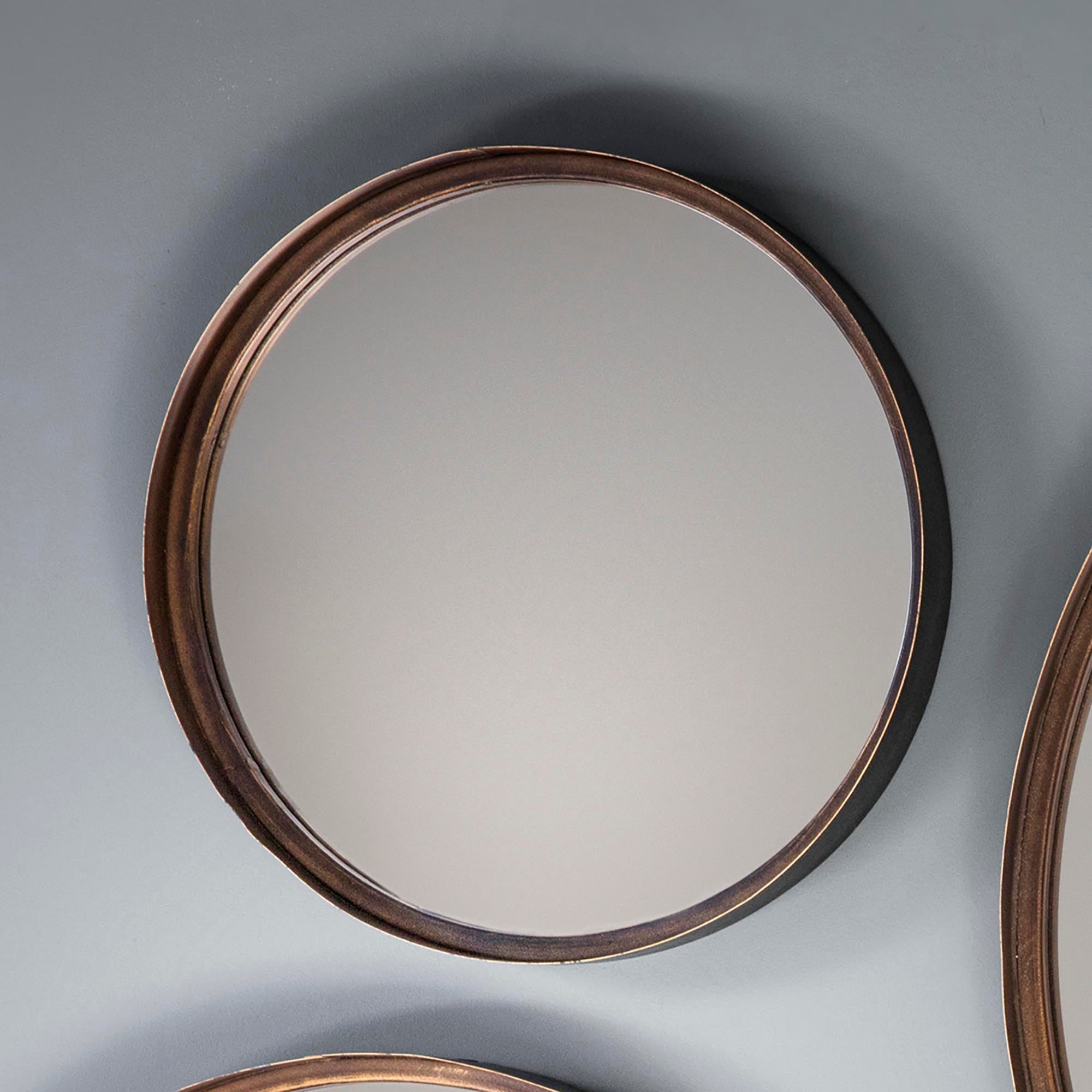 Set Of 2 Ruse Round Wall Mirrors 41cm Brown