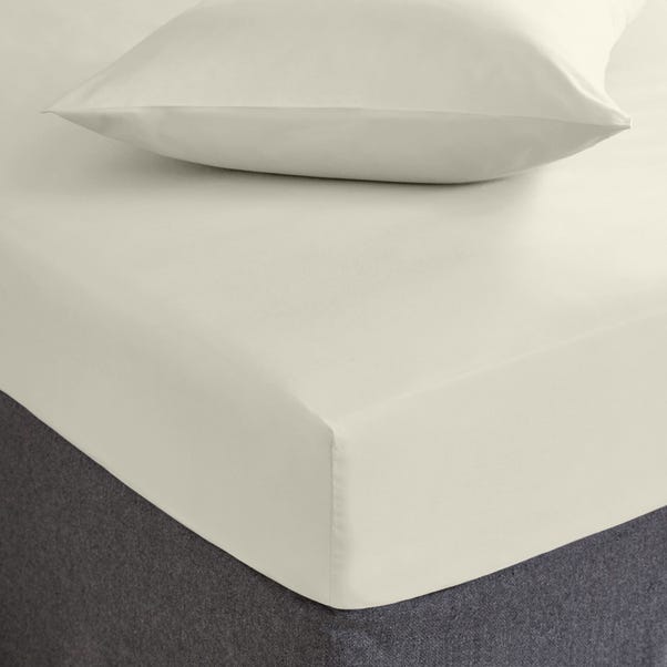 Hotel T200 100% Cotton 28cm Fitted Sheet Cream undefined