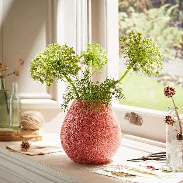 Corallite Bud Vase 14cm Red