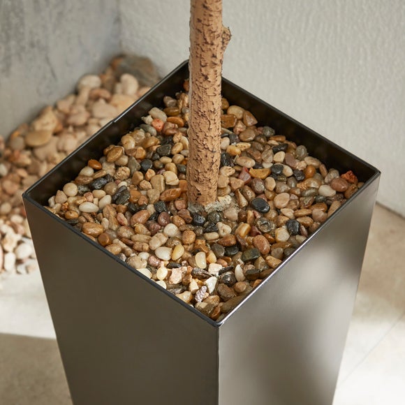 Carousel navigation image position 3 of 4