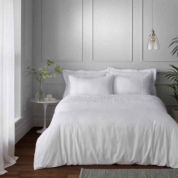 White deals bed linen