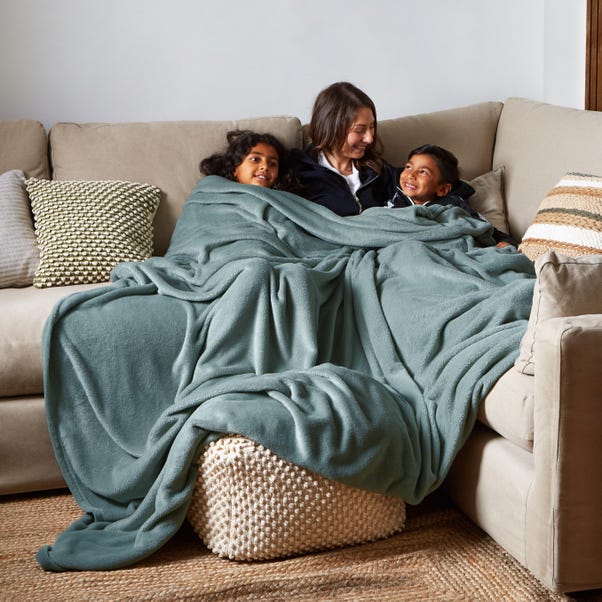 Supersize Family Snuggle Throw Duck Egg (Blue)