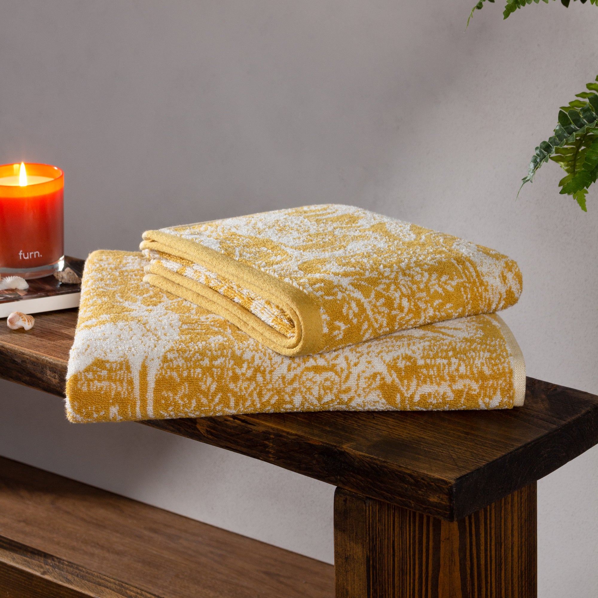 Furn Winter Woods Bath Towel Yellowwhite