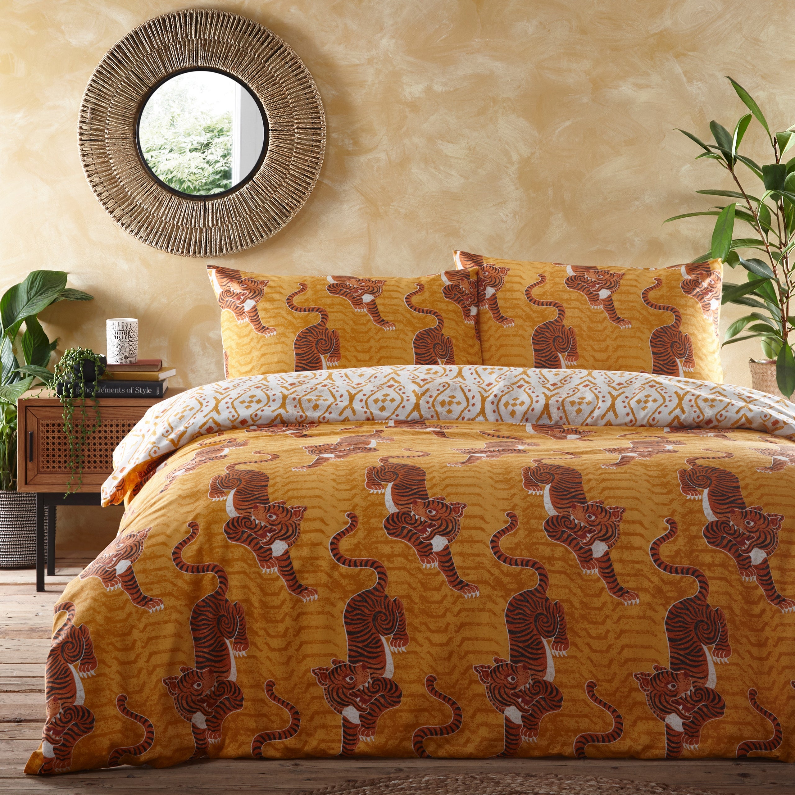 Furn Tibetan Tiger Mustard Duvet Cover And Pillowcase Set Yellow