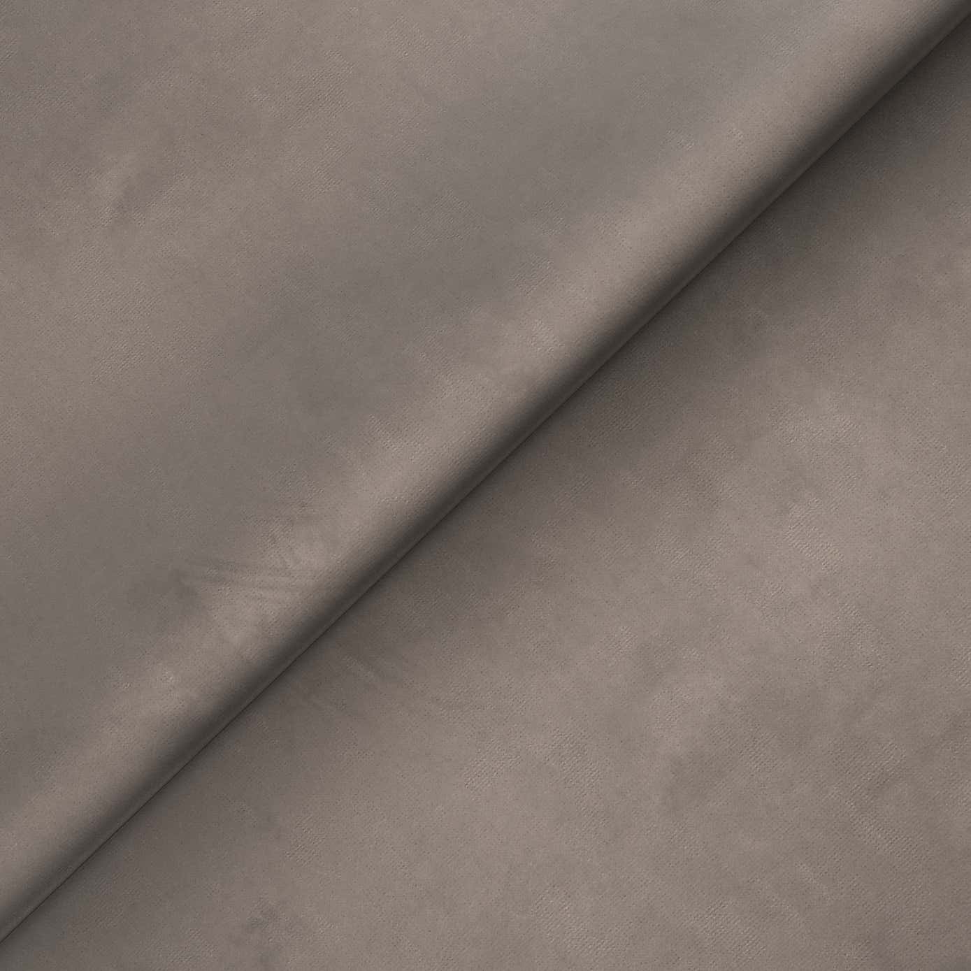 Carousel zoom image position 1 of 1