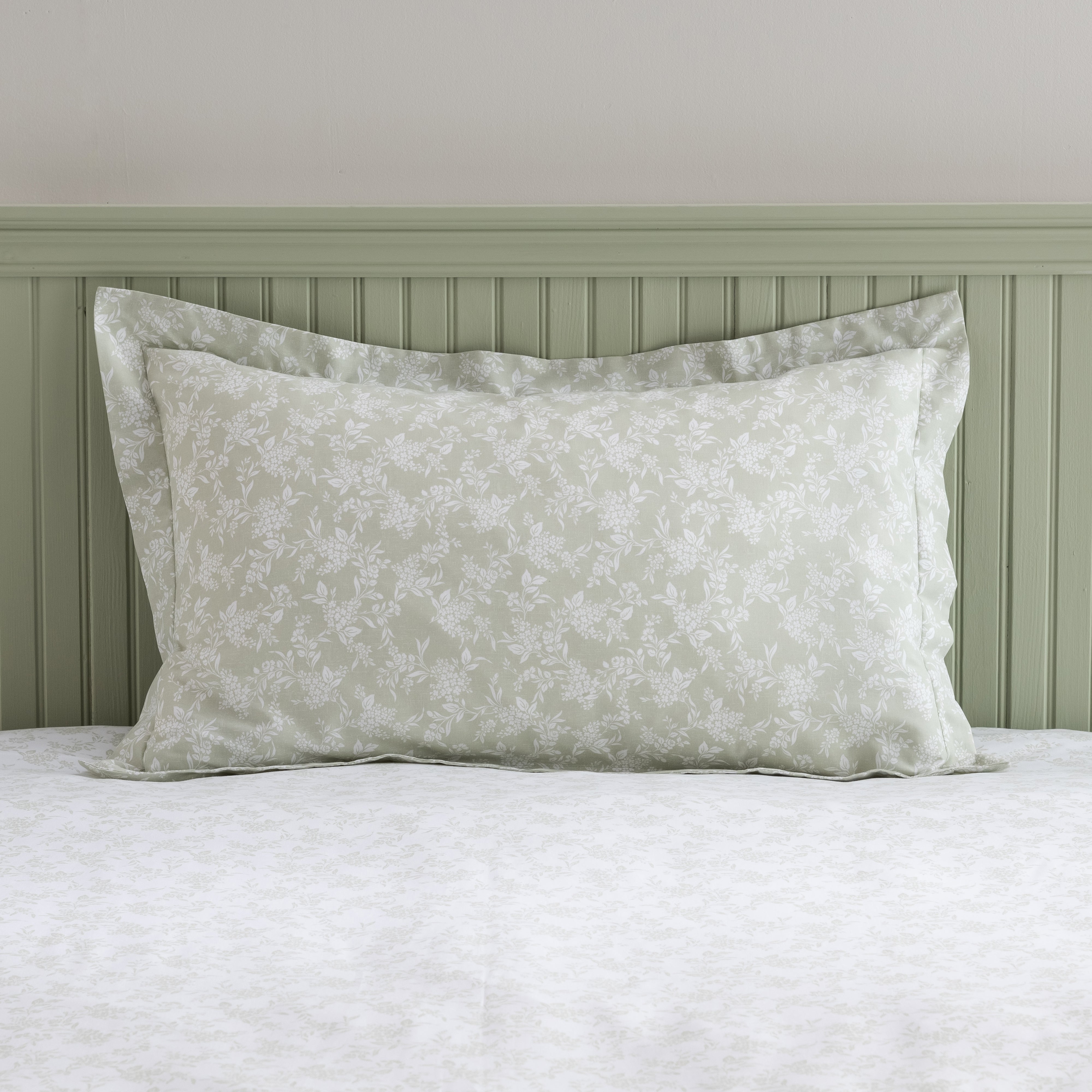 Bexley Floral Sage Oxford Pillowcase Greenwhite