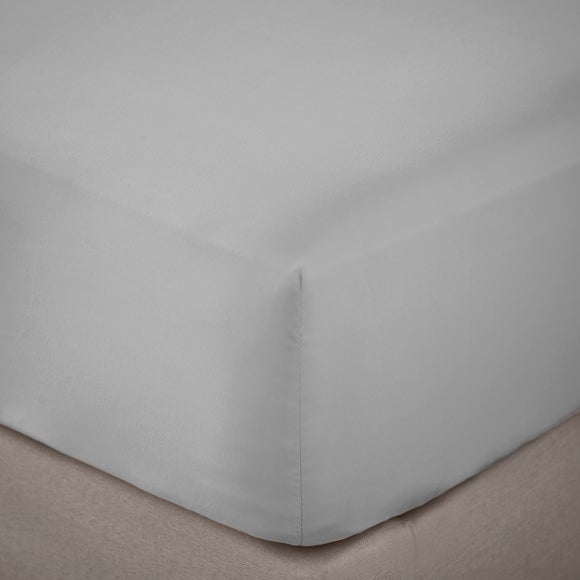 Carousel navigation image position 2 of 3