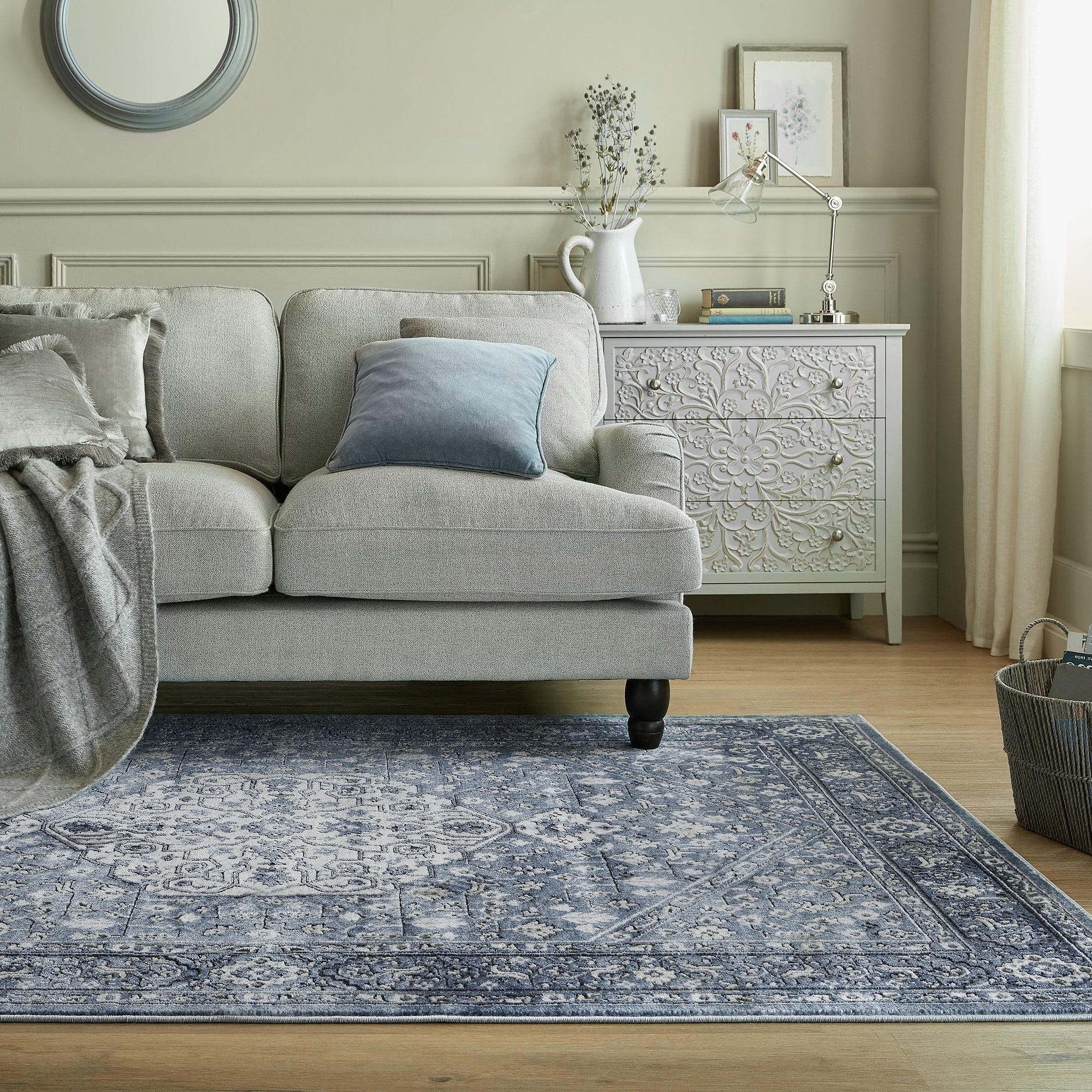 Elise Traditional Rug Bluebeige