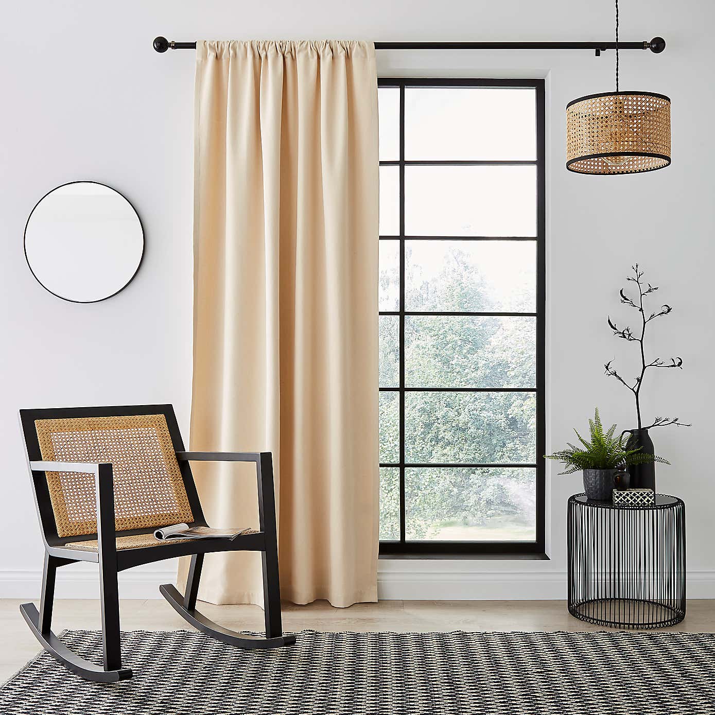 Carousel zoom image position 2 of 5