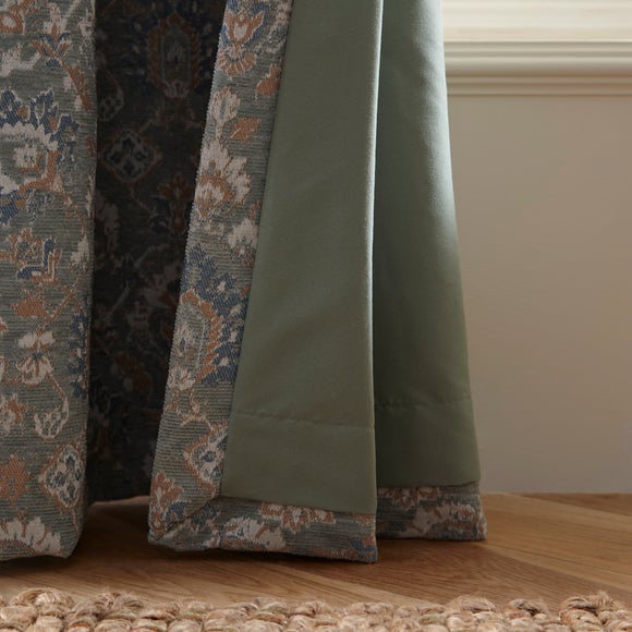 Carousel navigation image position 6 of 9