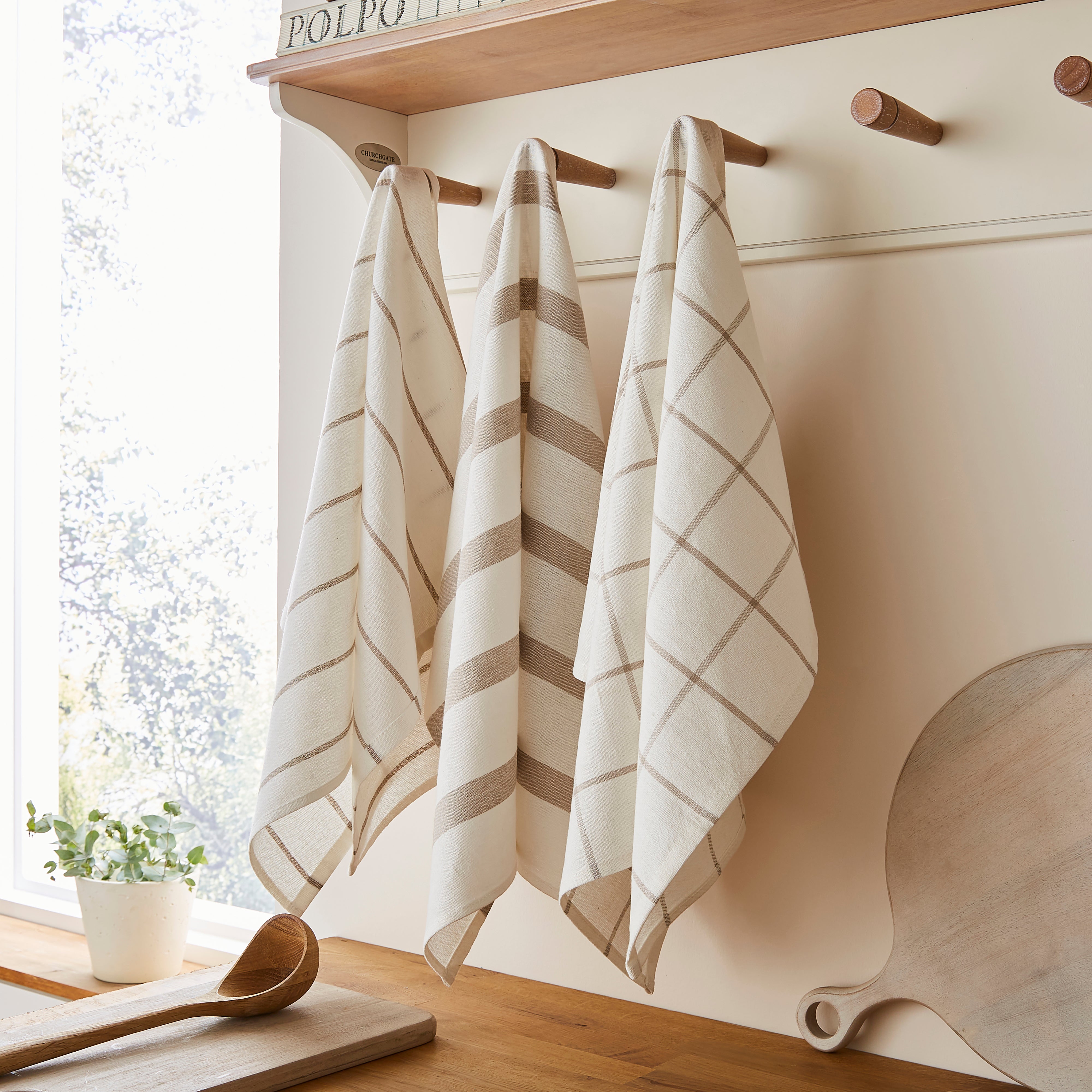 Set Of 3 Non Terry Tea Towels Sand