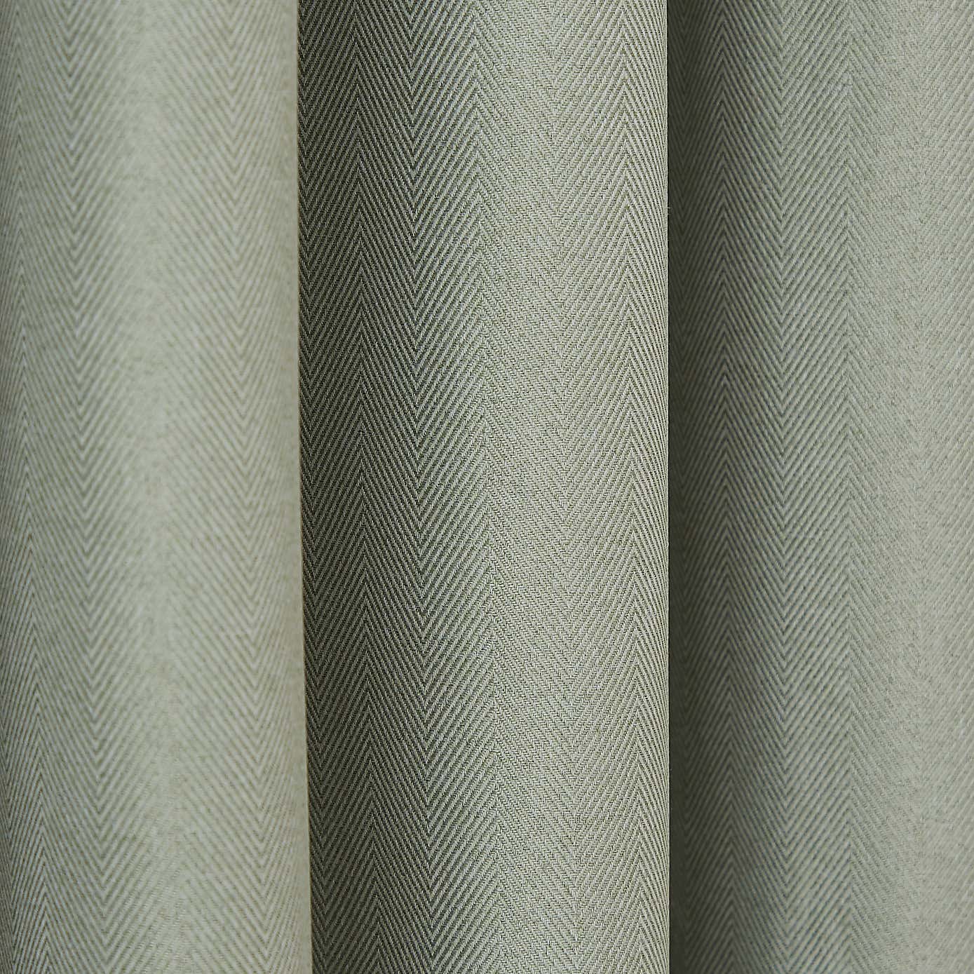 Carousel zoom image position 3 of 6