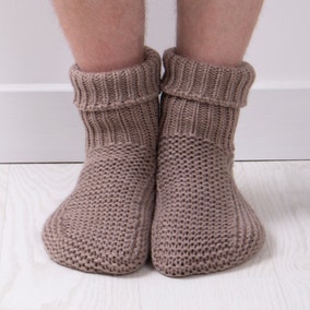 totes Brown Hand Knit Mens Bootle Slipper Socks