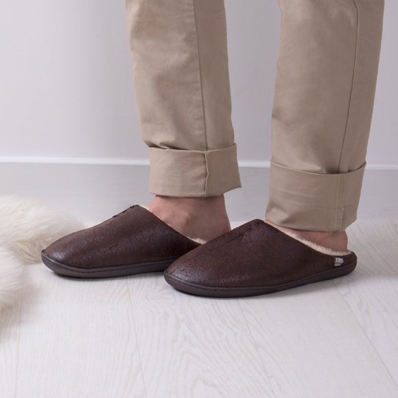 isotoner mens mule slippers