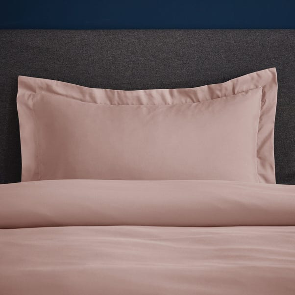 Fogarty Soft Touch Dusty Pink Oxford Pillowcase image 1 of 1