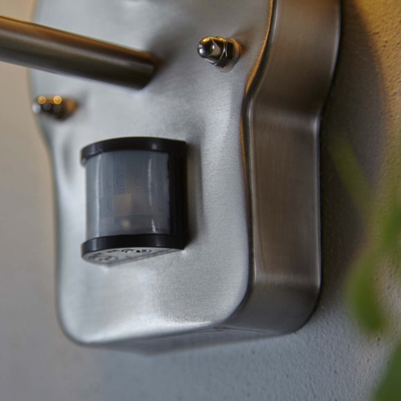 Carousel navigation image position 7 of 8