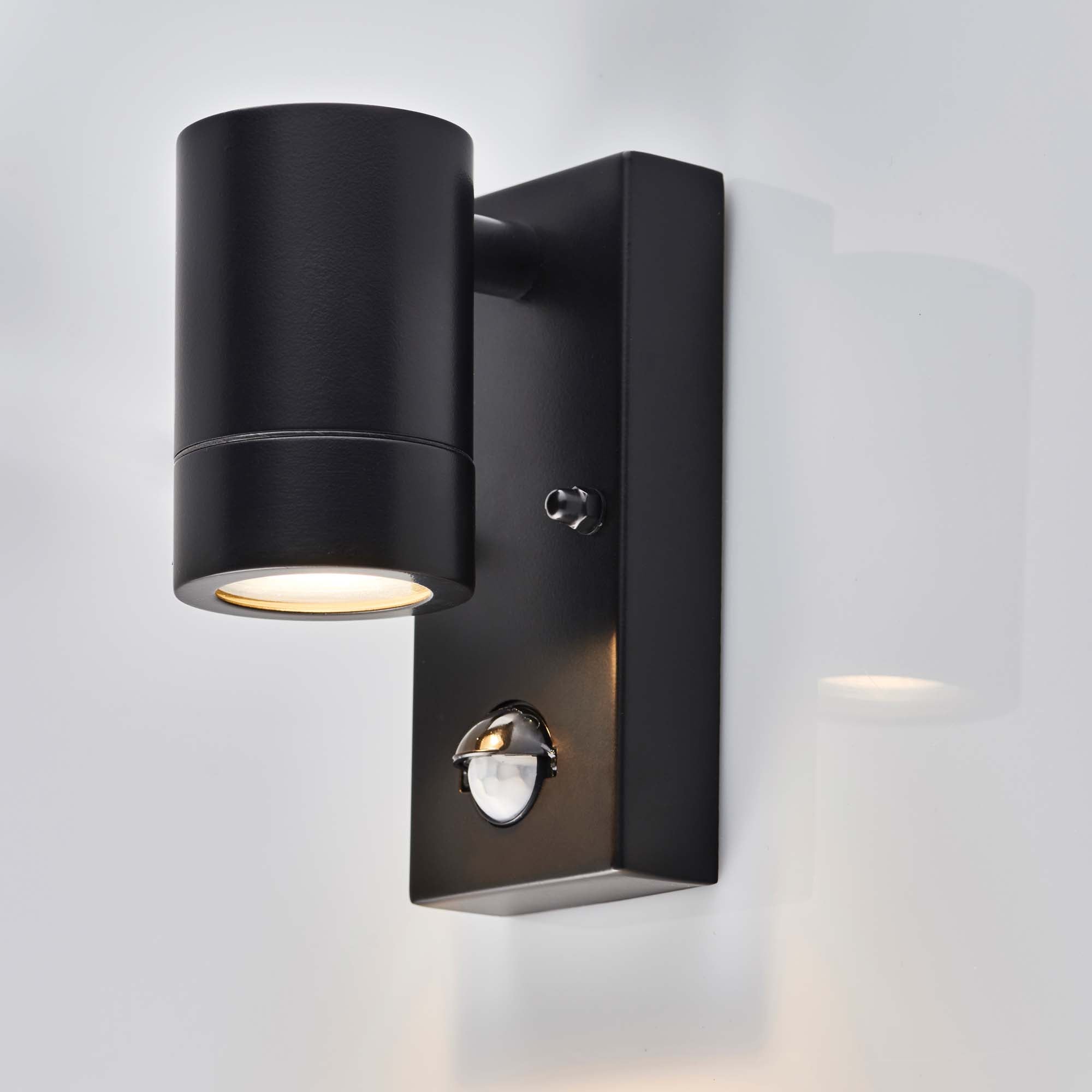 Vogue Alonzo PIR Sensor Outdoor Wall Light