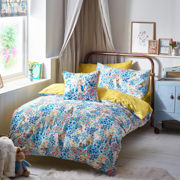 Peter Rabbit™ Florelli Multi Floral Duvet Cover and Pillowcase Set  undefined