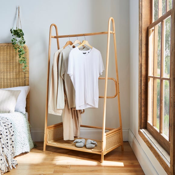 French 2025 clothes rail