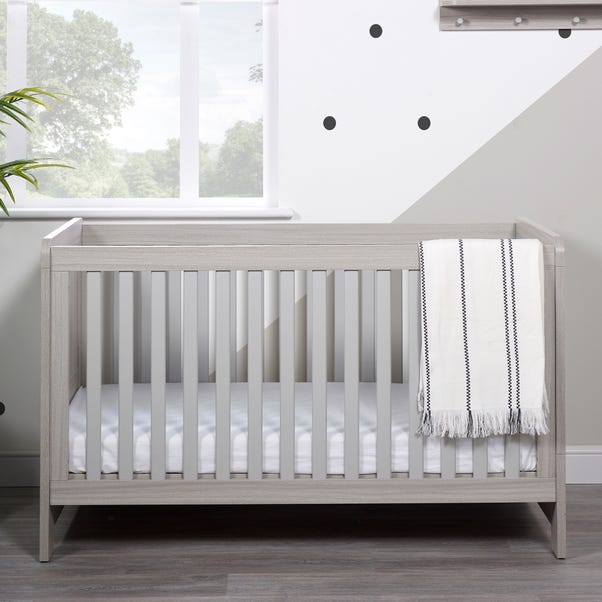 Ickle Bubba Pembrey Cot Bed image 1 of 7