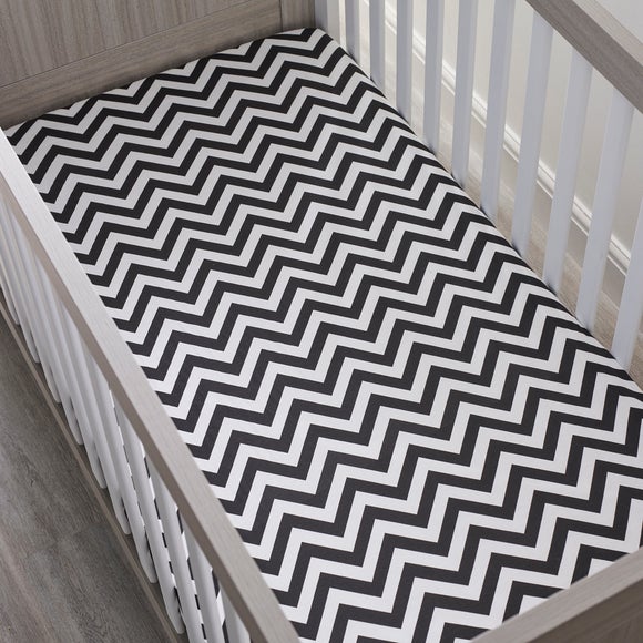 Monochrome store cot bedding